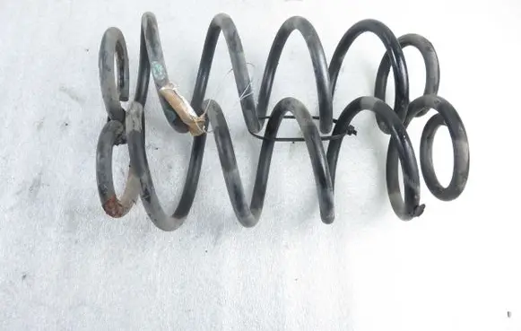 Suzuki SX4 Rear coil spring