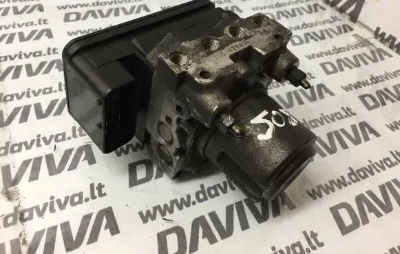 Toyota Avensis T250 ABS Pump 4T05-6052 T05-A28407