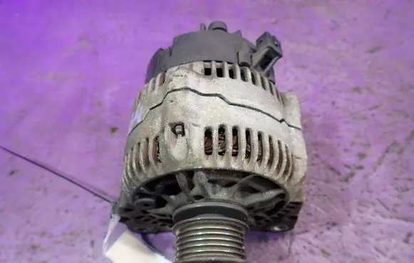 Skoda Felicia II Generator/alternator 