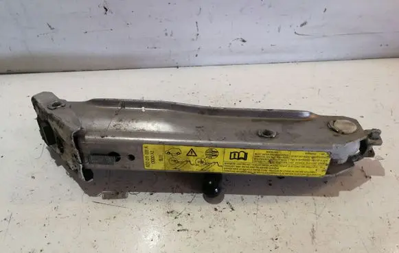Audi A2 Lift Jack 8Z0011031A