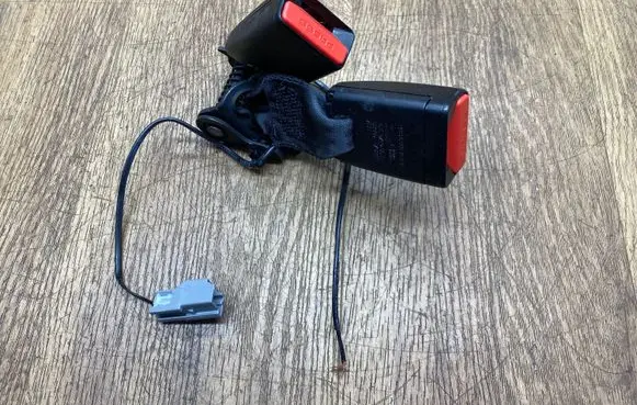 Jaguar F-Pace Rear seatbelt buckle HK83613K21AC 170222 631972900C