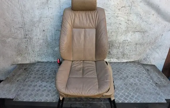 BMW 7 E38 Front driver seat 1083801 1083901