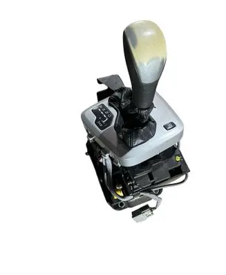Volvo XC90 Gear shifter/selector P08699414