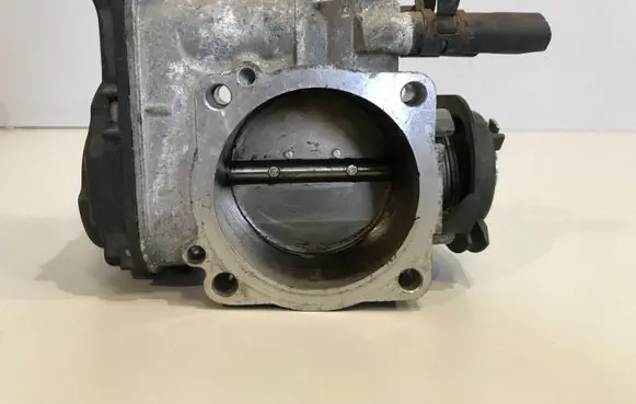 Volkswagen Sharan Throttle valve 408237120001