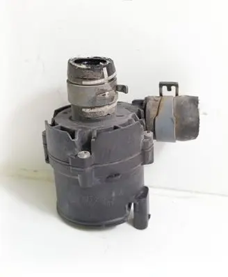 Volkswagen Golf VII Electric auxiliary coolant/water pump 0392023209 5G0965567 5G0965561