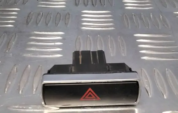 Ford Mondeo MK IV Hazard light switch 6M2T13A350AB