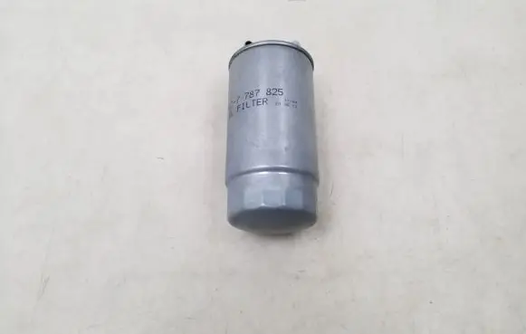 BMW X5 E53 Fuel filter housing 7787825
