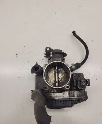 Audi A4 S4 B5 8D Throttle valve 058133063H