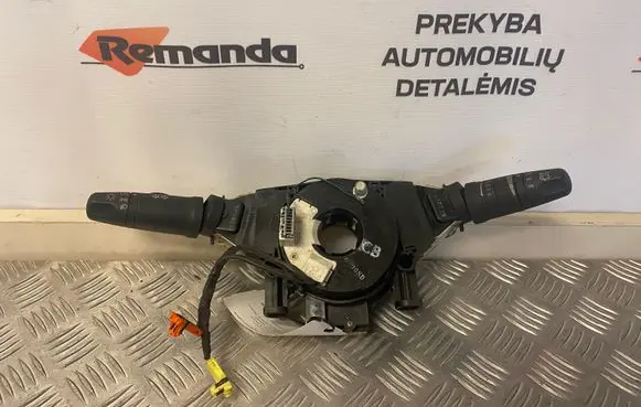 Nissan Tiida C11 Wiper turn signal indicator stalk/switch 14425