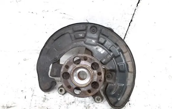 Mercedes-Benz A W176 Front wheel hub spindle knuckle