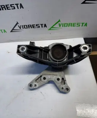 Opel Grandland X Engine mount bracket 009956ALU