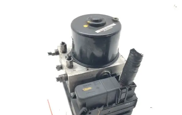 Mazda 3 I ABS Pump 6N61-2C405-GB