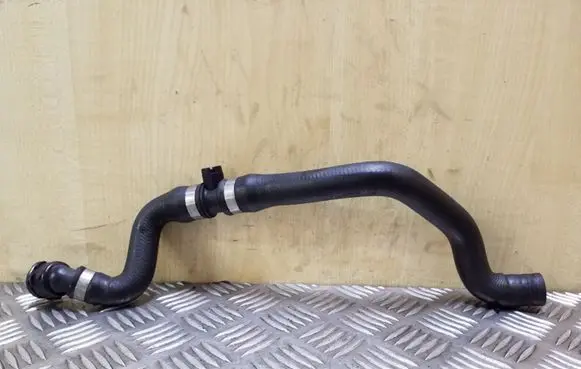 BMW X3 E83 Engine coolant pipe/hose 64213400409