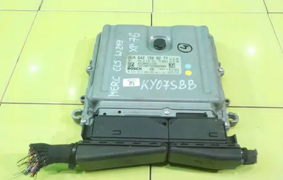 Mercedes-Benz CLS C219 Engine control unit/module A6421508277