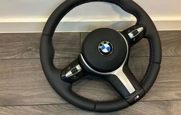 BMW X3 F25 Steering wheel