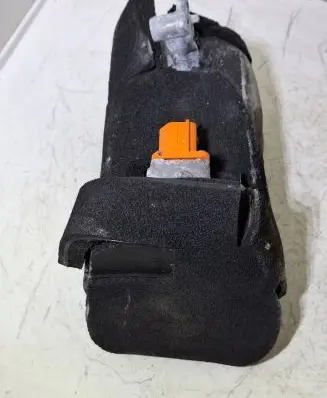 Tesla Model 3 Air conditioning (A/C) compressor (pump) 150125600H 0424001372 20202020365