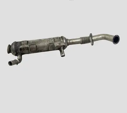 Opel Vectra C EGR valve cooler 55210701
