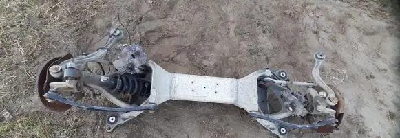Peugeot 508 Rear axle beam with reductor 9640718610