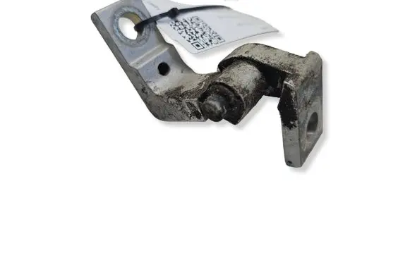 Volkswagen PASSAT B5.5 Front door upper hinge 1J0831401A