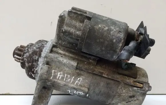 Skoda Fabia Mk2 (5J) Starter motor 02Z911023H