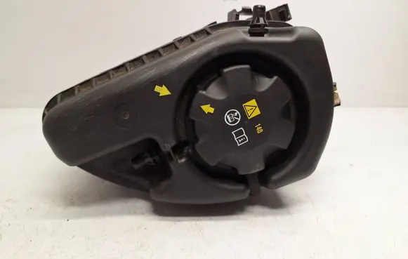 BMW 7 G11 G12 Coolant expansion tank/reservoir 9846642 17139846642 17138742976