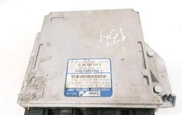 Mercedes-Benz C W202 Engine control unit/module a0195459432 r04010012d