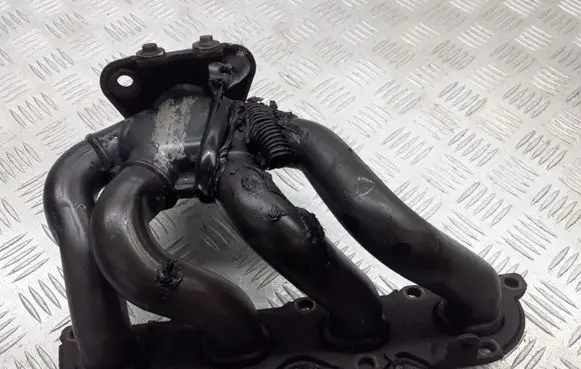 Audi A2 Exhaust manifold
