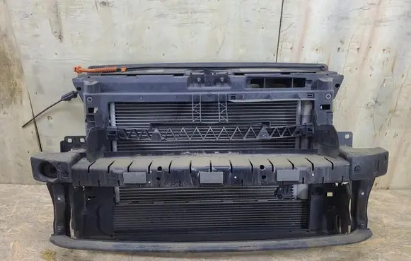 Volkswagen Polo V 6R Radiator support slam panel 