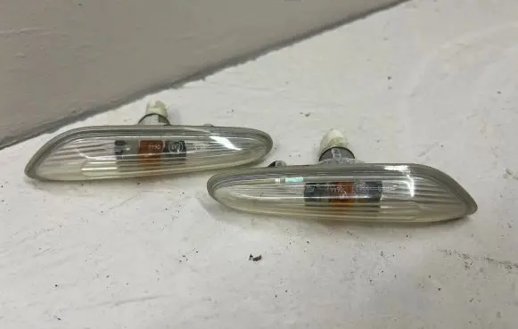 BMW 5 E60 E61 Front fender indicator light 6323919