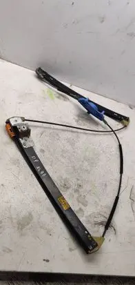 Audi A4 S4 B7 8E 8H Front door electric window regulator 8E0837462C