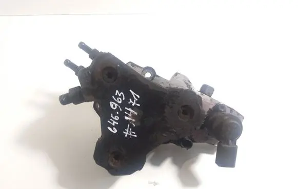 Mercedes-Benz C W203 Fuel injection high pressure pump A6460700101 0928400604 A0051536328