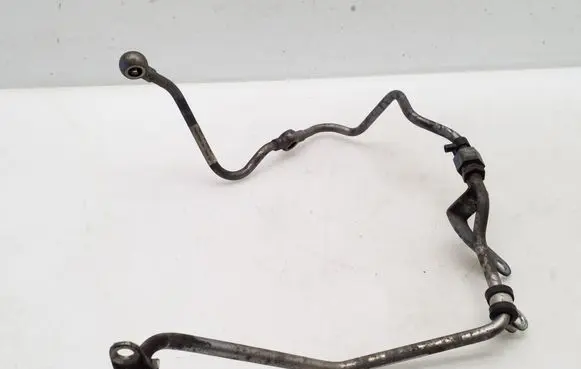 Mercedes-Benz Vito Viano W447 Turbo turbocharger oiling pipe/hose A6511801220 A6511801820
