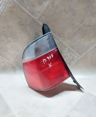BMW 5 E39 Rear/tail lights 2496321 2496339