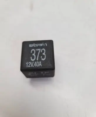 Volkswagen Golf IV Other relay 8D0951253A