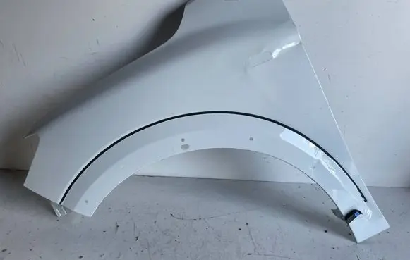 Dacia Sandero III Fender 260925030