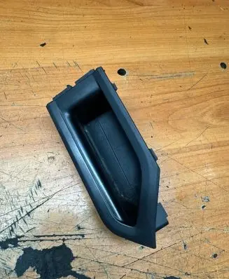 BMW 6 F06 Gran coupe Front door interior handle 105078501C 510984090L AU80U89