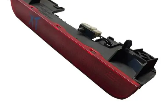 Nissan X-Trail T30 Third/center stoplight P1842