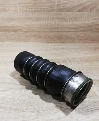Volkswagen Golf Plus Intercooler hose/pipe 3C0146834L S20846A