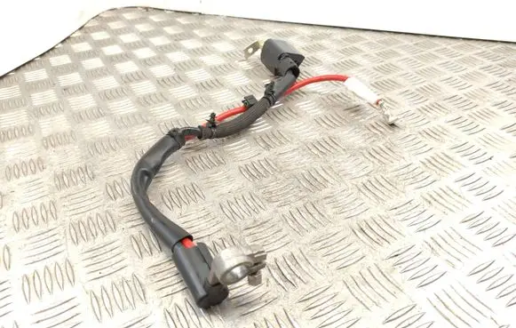 Audi A3 S3 8V Positive cable (battery) 5Q0971228