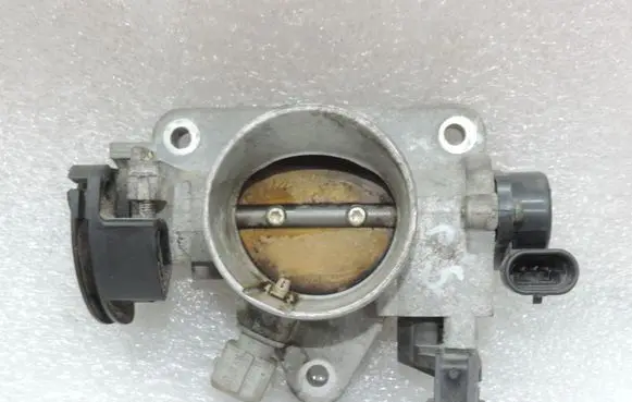 Peugeot 206 Throttle body valve 1635F9 19201H