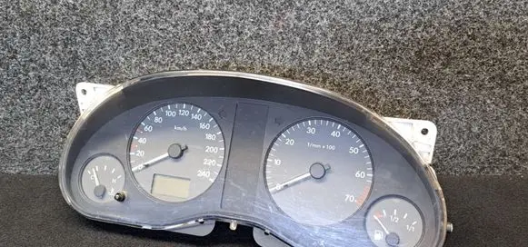 Volkswagen Sharan Speedometer (instrument cluster) 7M0919860