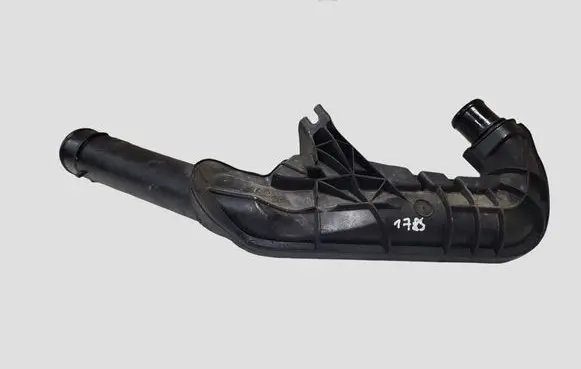 Ford Mondeo MK IV Intercooler hose/pipe 6G916K683A