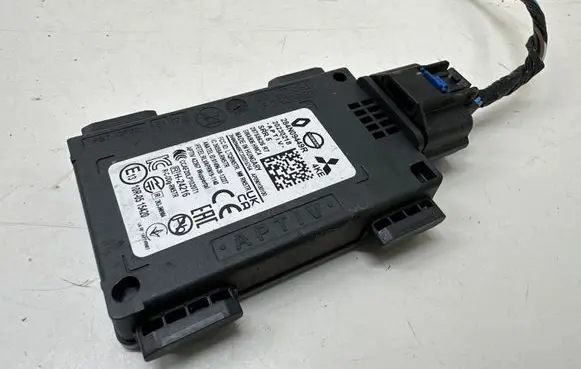 Nissan Qashqai J12 Blind spot module 284N09449R