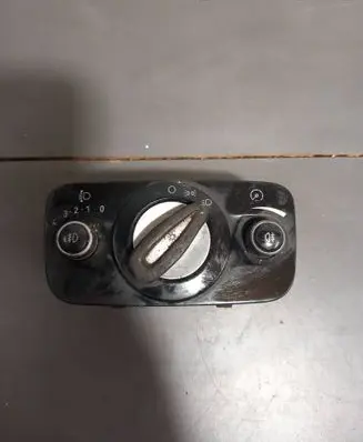 Opel Zafira B Light switch 13205868