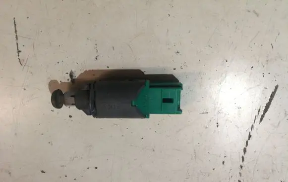 Clutch pedal sensor