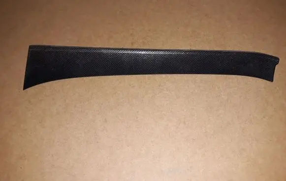 Nissan Qashqai Dashboard glove box trim 684114BAOA