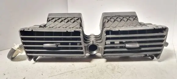 Citroen C4 Grand Picasso Dash center air vent grill 303845