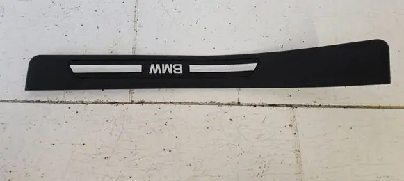 BMW 7 E38 Rear sill trim cover 8220232
