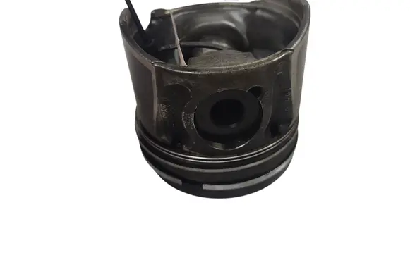 Peugeot 407 Piston 