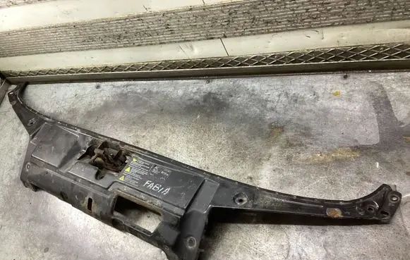 Skoda Fabia Mk1 (6Y) Top upper radiator support slam panel 6Y0805303C TMB44703